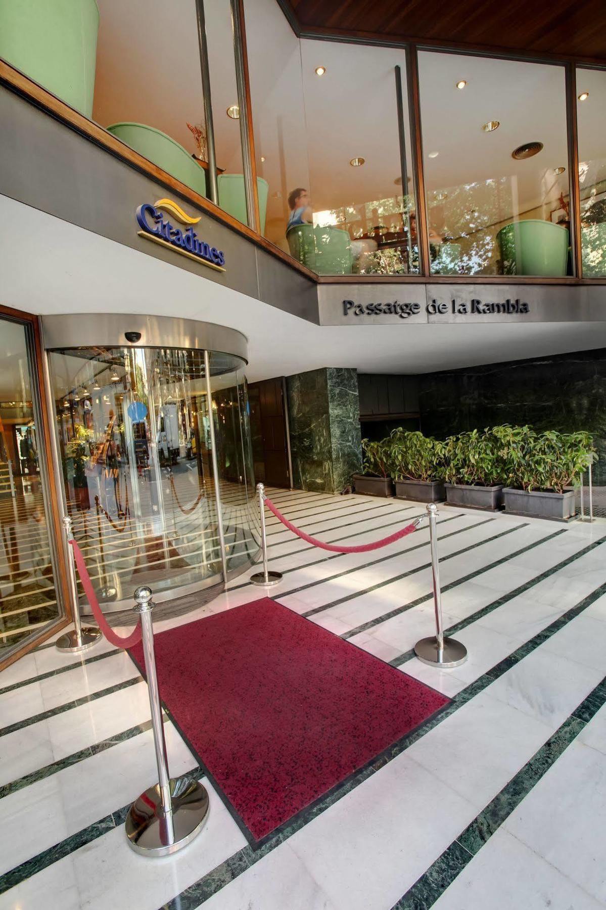 Citadines Ramblas Apartahotel